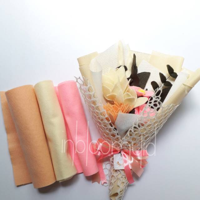 

buket mix tube rose