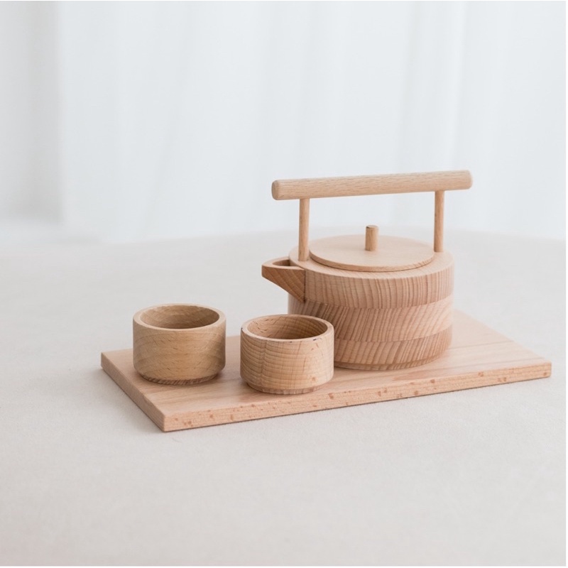 wooden tea set from Belarus
