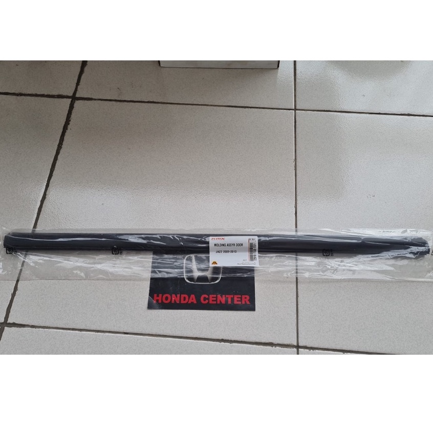 pelipit karet kaca pintu luar weather strip luar honda jazz s rs ge8 2008 2009 2010 2011 2012 2013 2014 72910-TG0-T01 belakang kanan