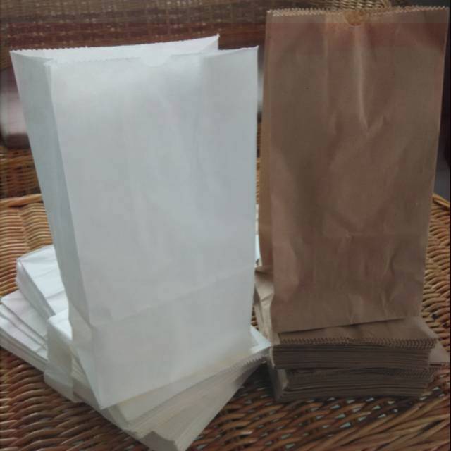 

Paper Bag / Kantung Kertas Roti Putih & Coklat ukuran Sedang