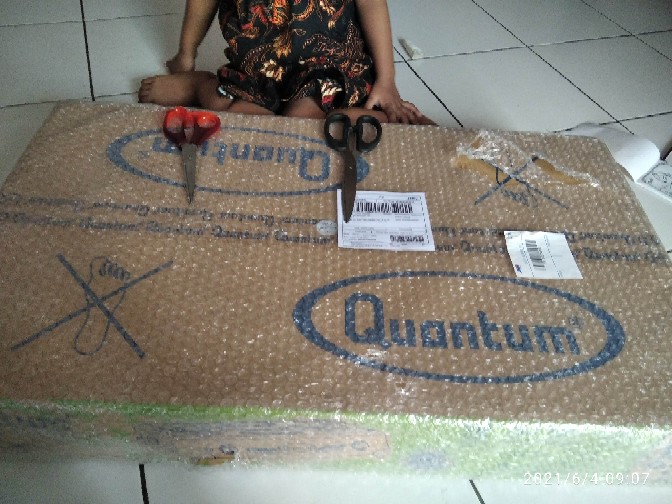 Paket Quantum Kompor Gas 2 Tungku Qgc 201 Dep Dan Selang Regulator Gas Qrl 142