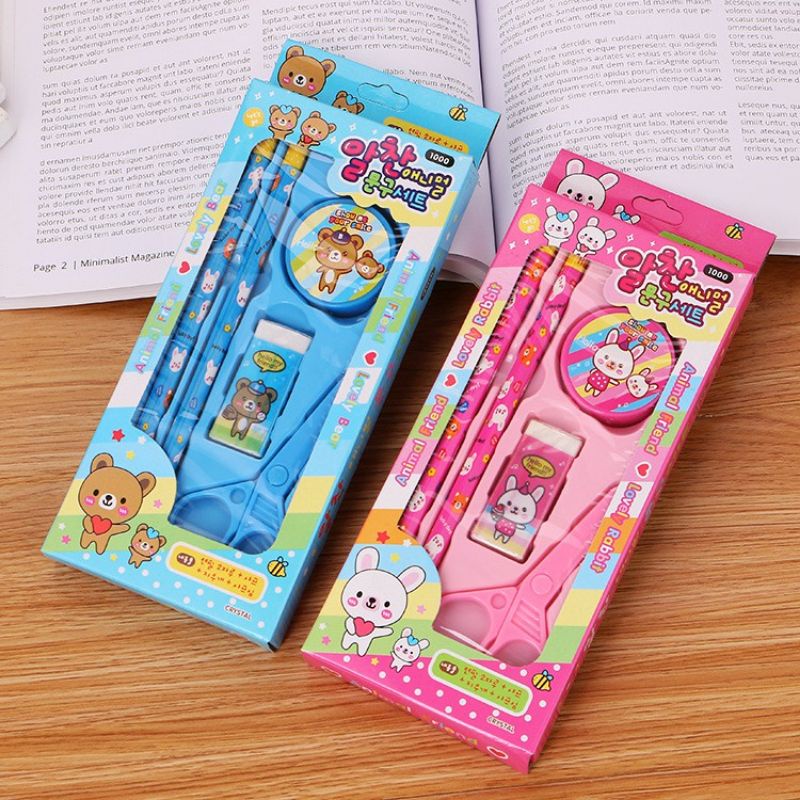 

Pensil 1 Set Dengan Ukuran Kotak 20 x9cm Alat Tulis Anak Pensil Motif Lucu Pensil Kayu S8005