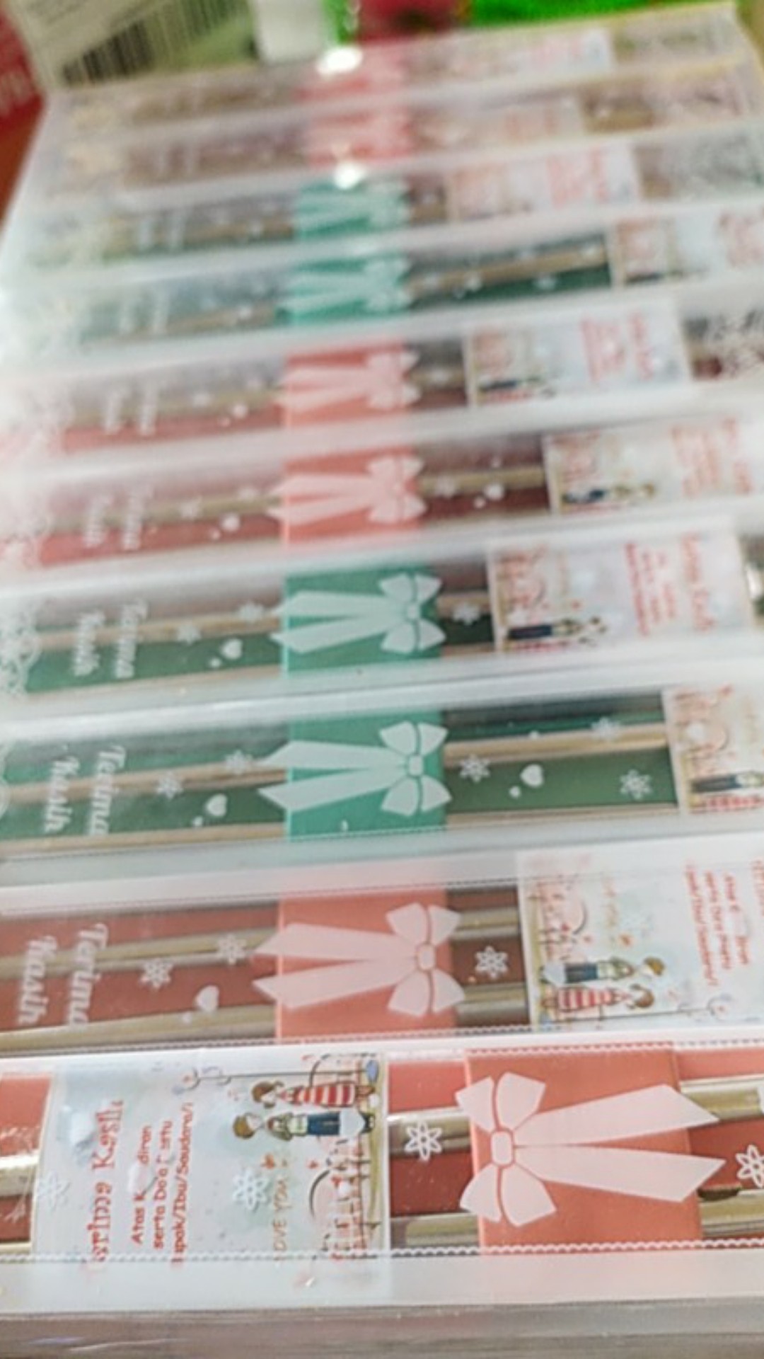 Souvenir 50pcs Sumpit Stainless Kemasan Mika Motif Sovenir Ultah Pernikahan Chopstick