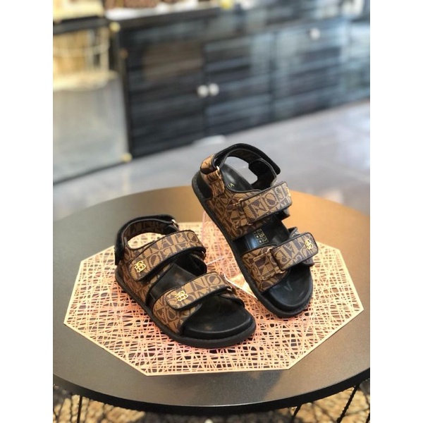 SEPATU SENDAL PRIA MEREK BONIA HARGA TERMURAH KUALITAS ASLI BARANG BARU BARANG BRANDED