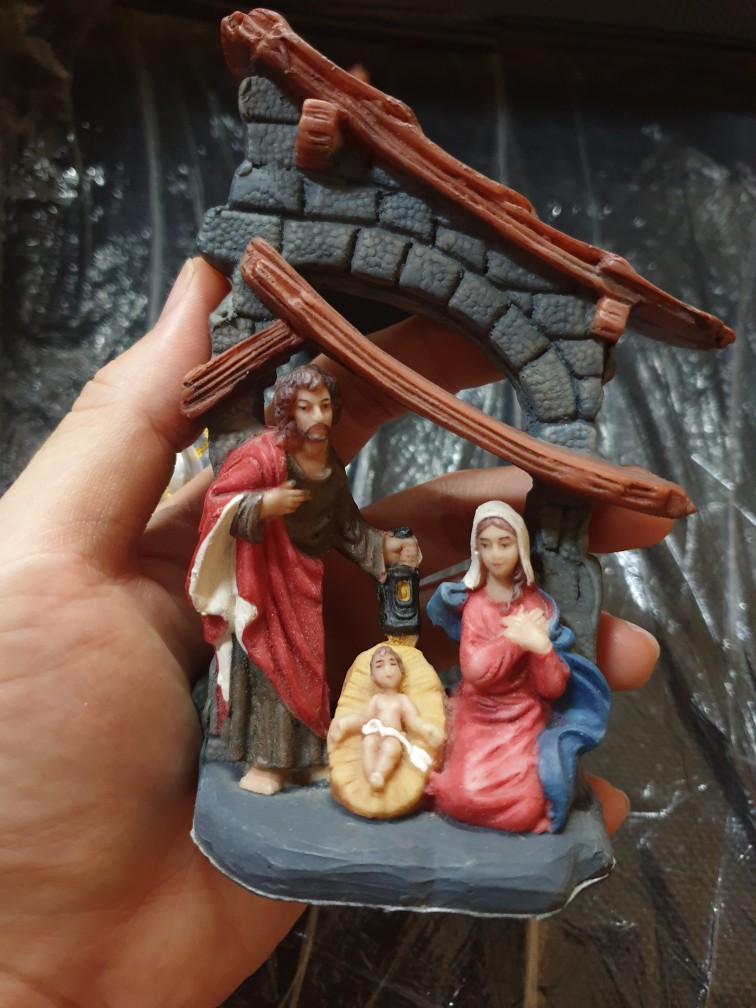 Pajangan Yesus Lahir Di Betlehem