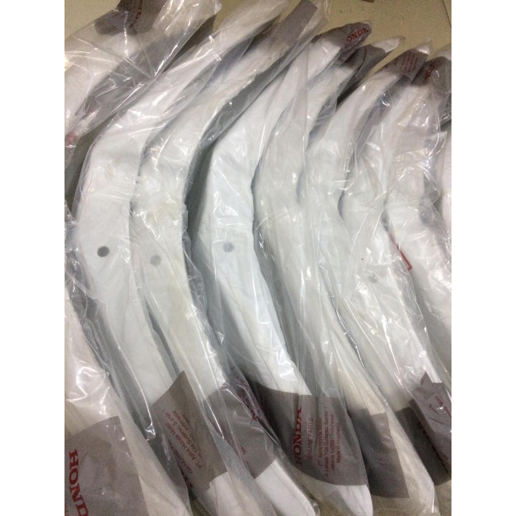 Spakbor Depan Honda Win Trail Spakbor Depan Win 61100gf6111
