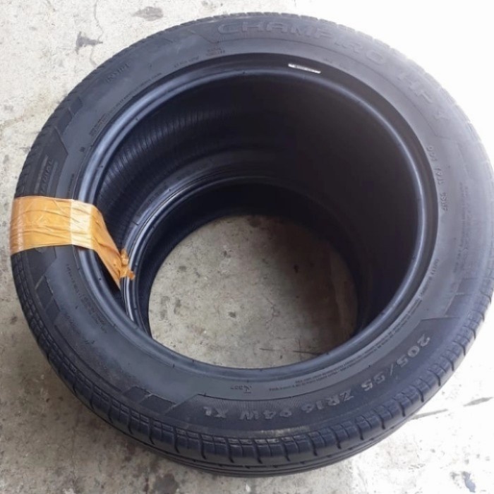 ban gt radial champiro 205/55 r16