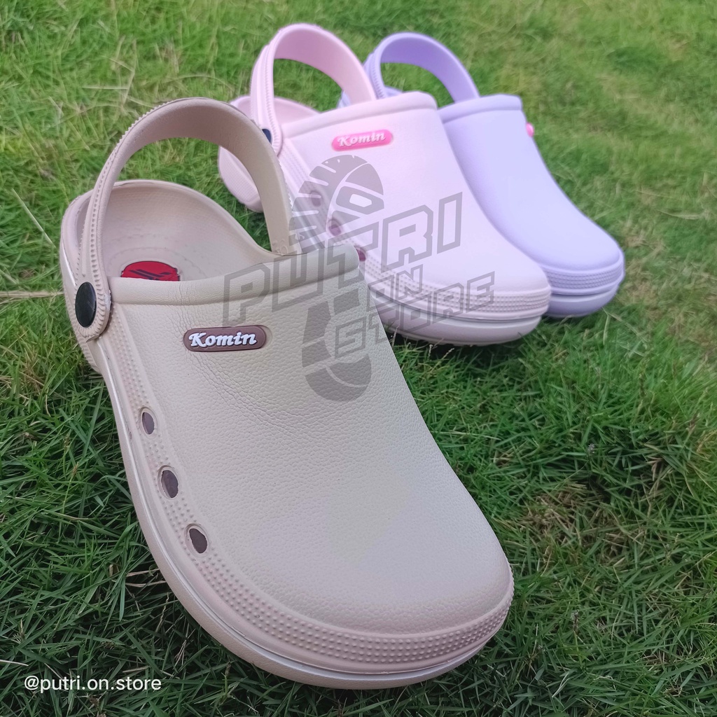 Sandal Baim Medis Unisex Slip On anti air bahan EVA Ringan Empuk Sendal Slop Rumah Cewek Sandal Terbaru