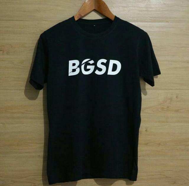 Kaos Desain sendiri bisa pesan tulisan dan motif / kaos pria kekinian / cotton /Kaos Distro /