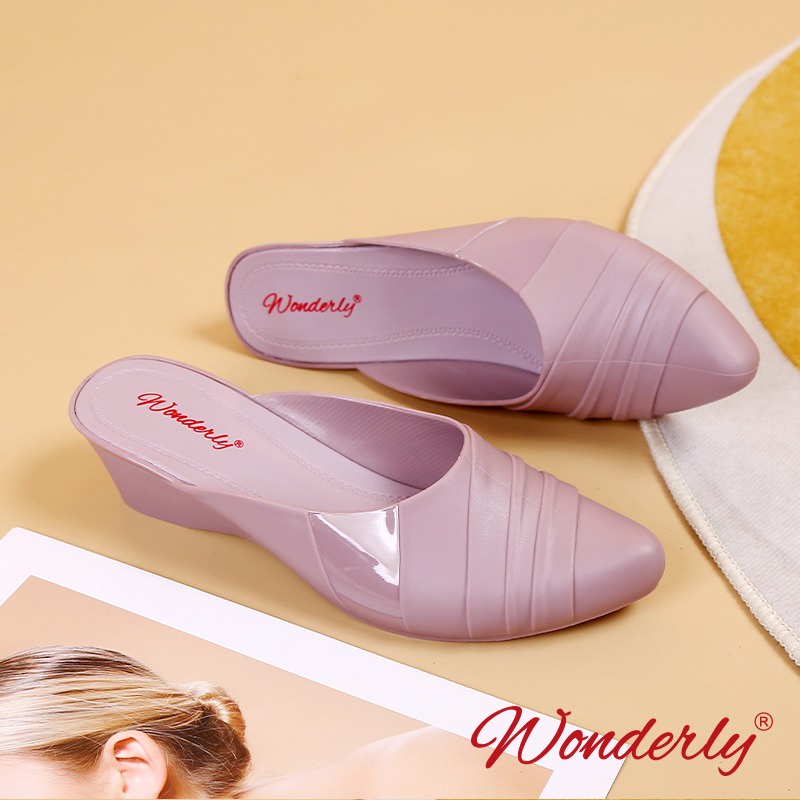 SEPATU SLIP ON WANITA WONDERLY A910-3