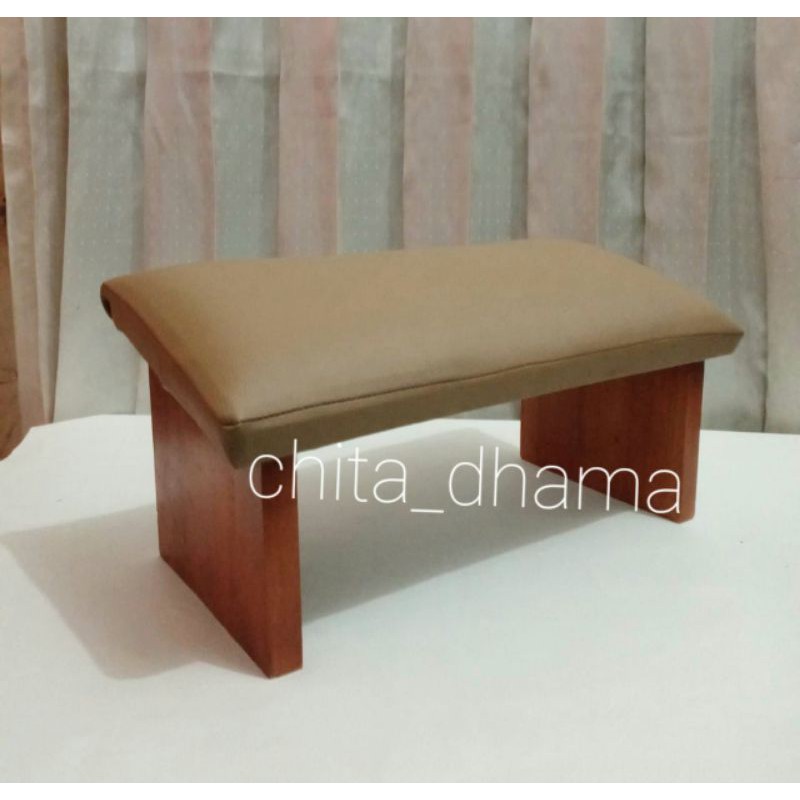jengkok kursi.kursi kayu.jengkok meditasi.kursi pendek.dingklik kayu.dingklik therapy tulang punggun