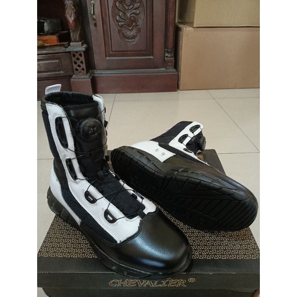 SEPATU CHEVALIER PDL PARABELLUM PARADE TALI PUTAR PROVOST