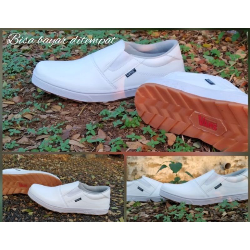 SEPATU KASUAL VANS SLIP ON PUTIH SEPATU TANPA TALI SEPATU PRIA WANITA