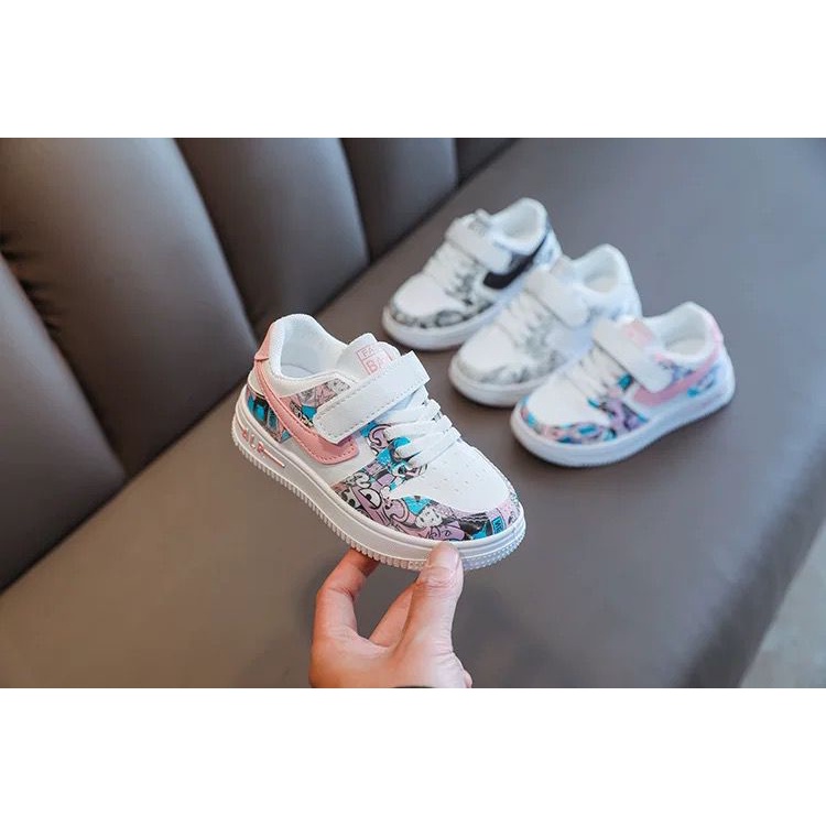 (Kiddiwear) Sepatu  Anak Perempuan MBK89