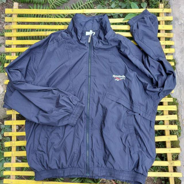 Jaket reebok