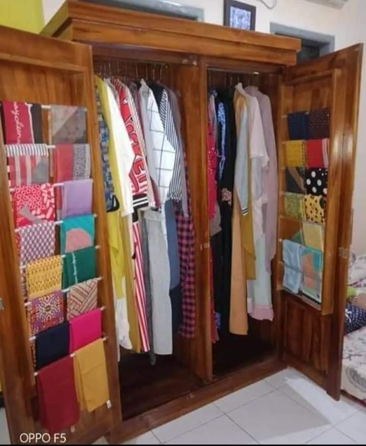 Ecer Kaos Abstrak, Motif Banyak, Kaos Wayang, Kaos Jogja, Kaos Batik, Kaos Pekalongan, Kaos Dewasa