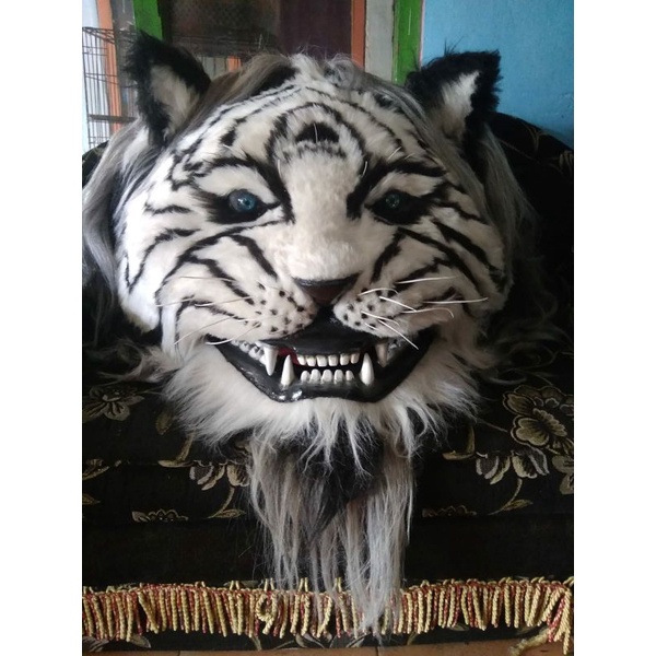 kepala barongan macan banyuwangi uk lebar samping 45 cm lebar 70 tinggi 60