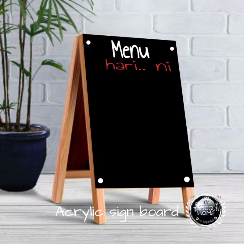 

papan board akrilik atau acrylic sign board