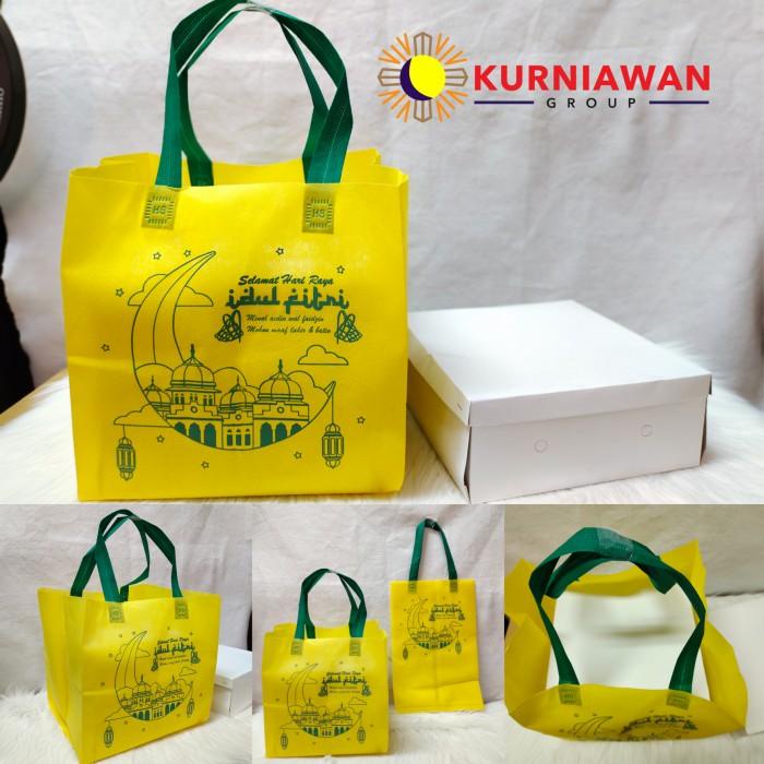 

Goodiebag Tas Box Kue Spunbond / Goodie Bag / Box Kue Hs 25 Press Idul Fitri