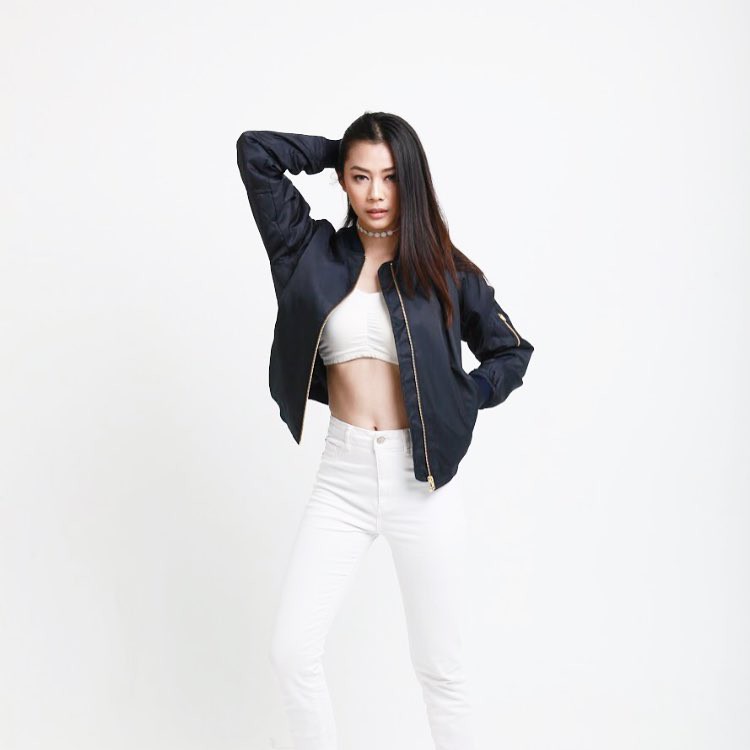 Navy bomber jacket for woman