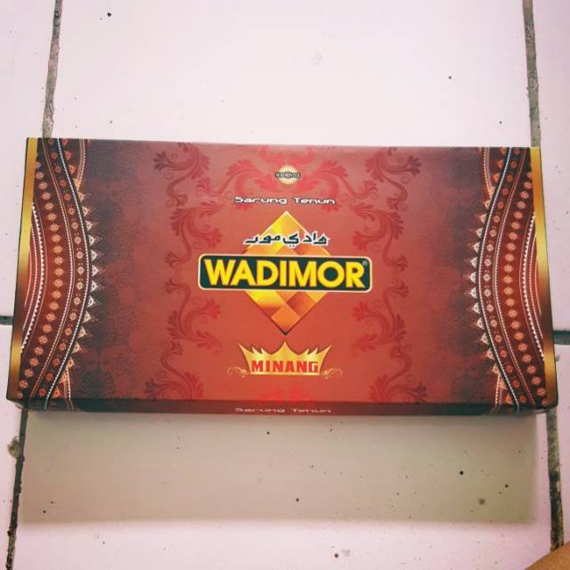 Sarung wadimor minang