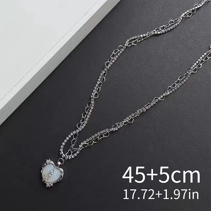 Kalung Rantai Klavikula Hias Liontin Hati Kristal Bahan Cubic Zirconia
