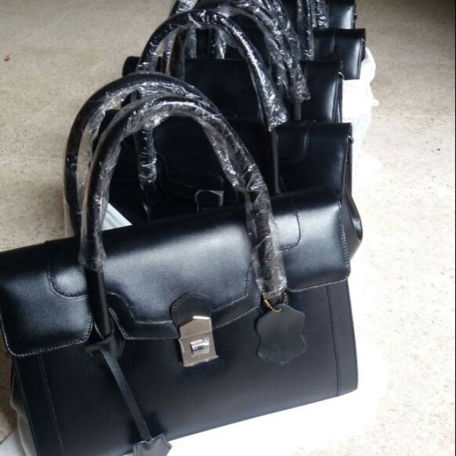 Tas psk persit  kulit sapi