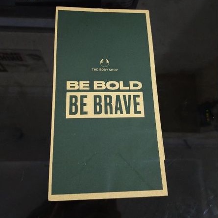 

The Body Shop Paper Bag Small y