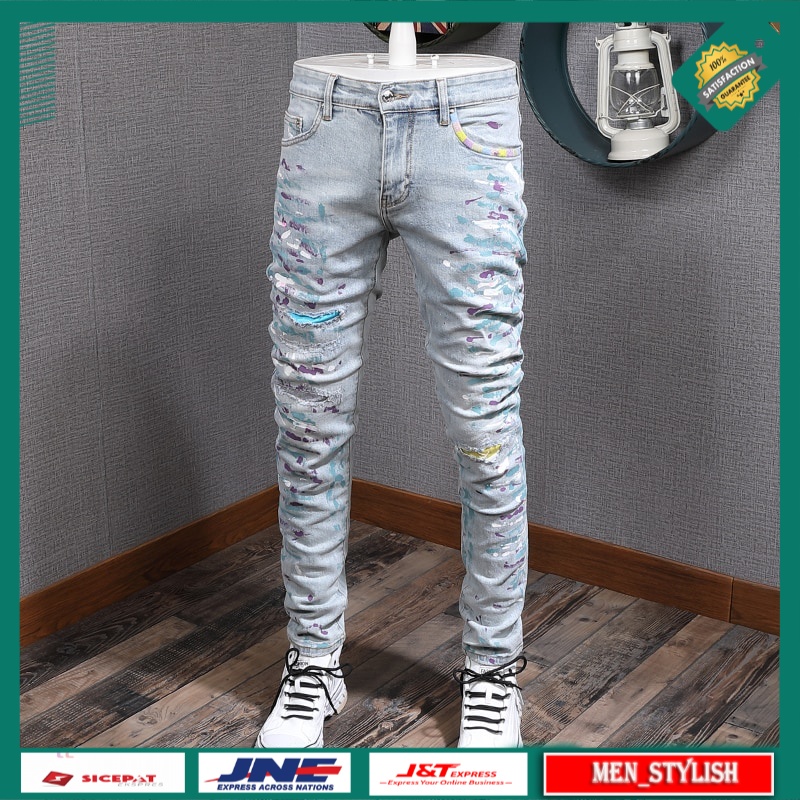 Celana Jeans Panjang Pria American Streetwear Fashion Men Jeans High Quality Painted Designer Ripped