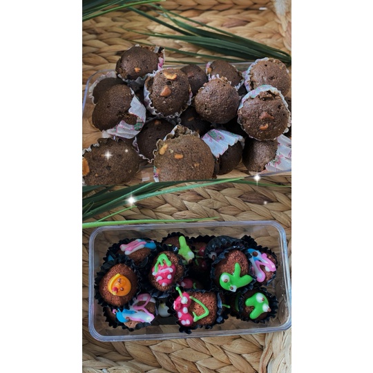 

ANEKA MACAM BROWNIES 100 GRAM