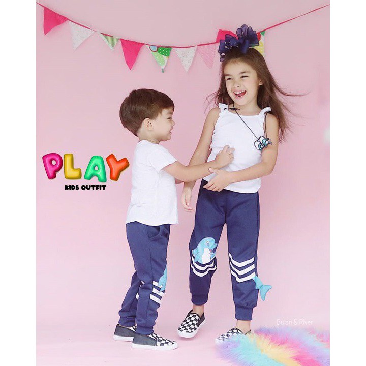 PlayKidsOutfit