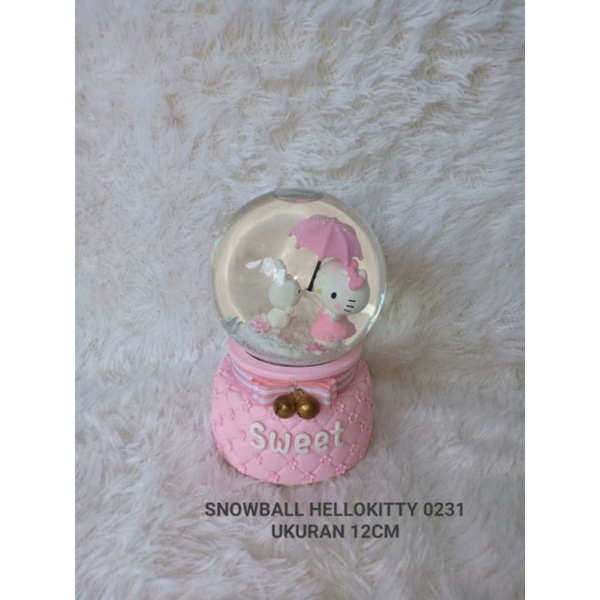 Snowball hellokitty