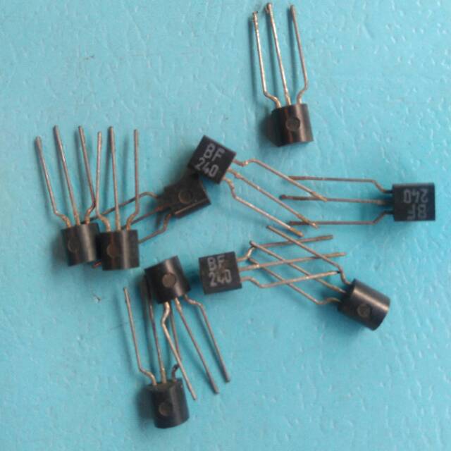 Transistor BF 240