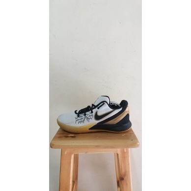 Nike kyrie flytrap 2