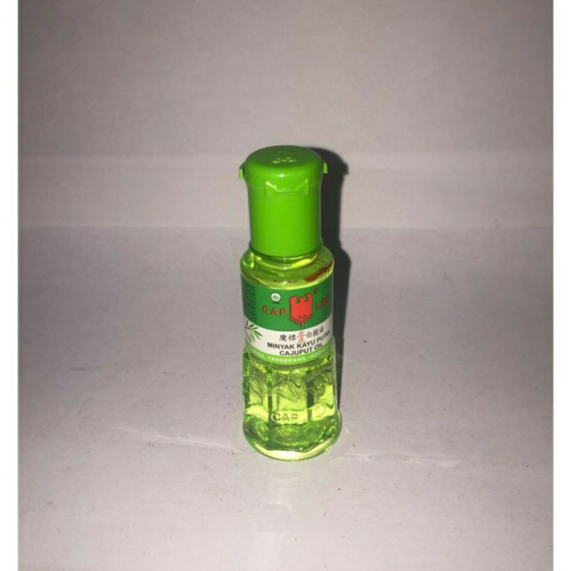 Minyak kayu putih Cap Lang 30 ml