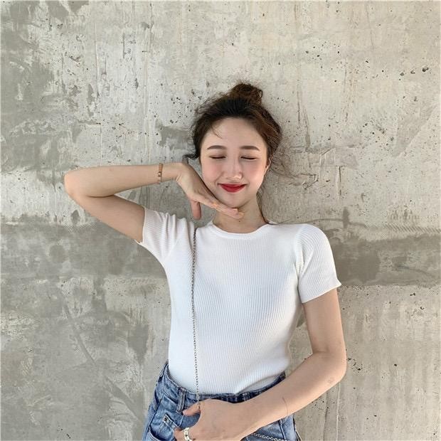 Basic knit oneck import - Thejanclothes