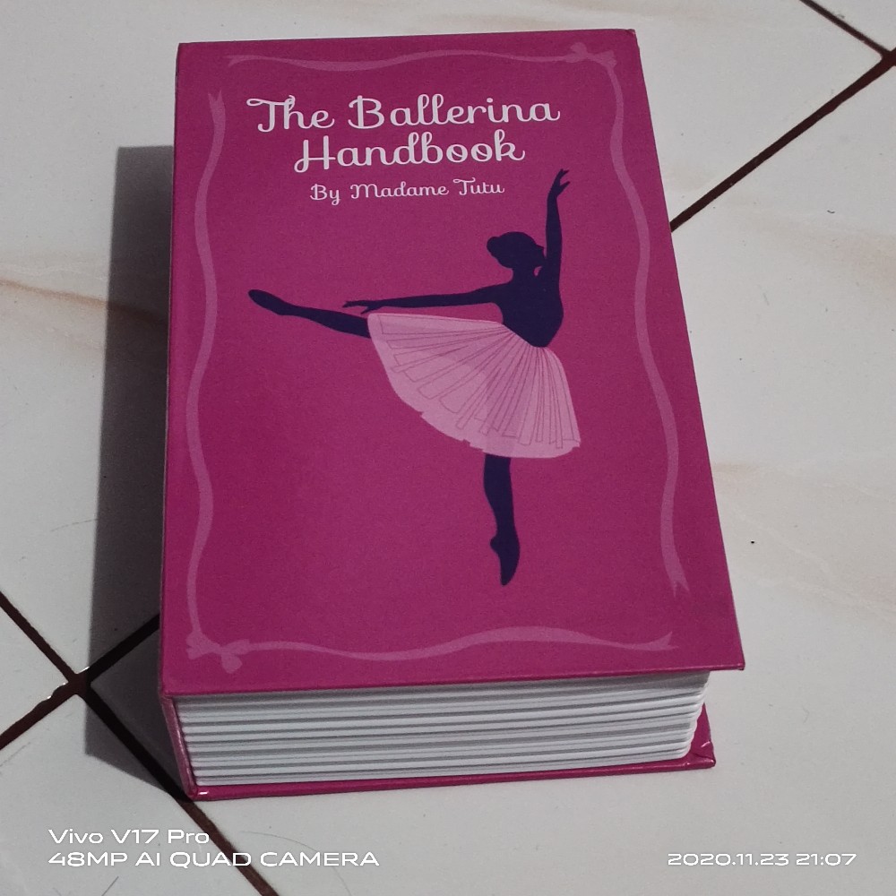 Brankas Model Buku Kamus Password Lock - Kotak Penyimpanan Rahasia - Kotak Buku Kamus