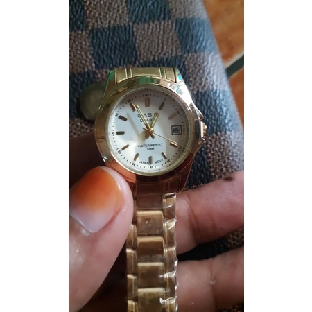 JAM TANGAN/CASIO/CEWEK/WARNAGOLD
