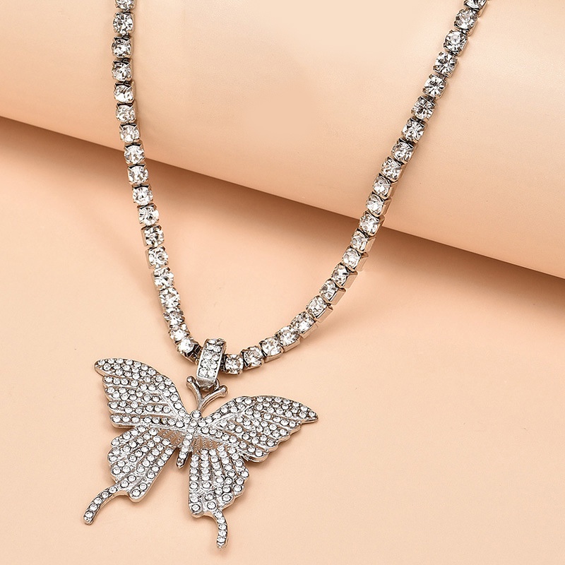 Kalung Choker Desain Kupu-Kupu Untuk Wanita - Korean Crystal Pearl Necklace Fashion Butterfly