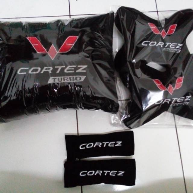Bantal mobil wuling cortez turbo
