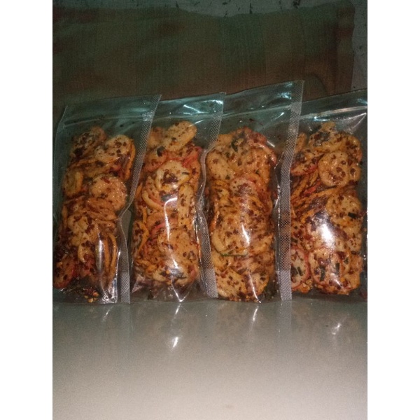 

kerupuk seblak pedas