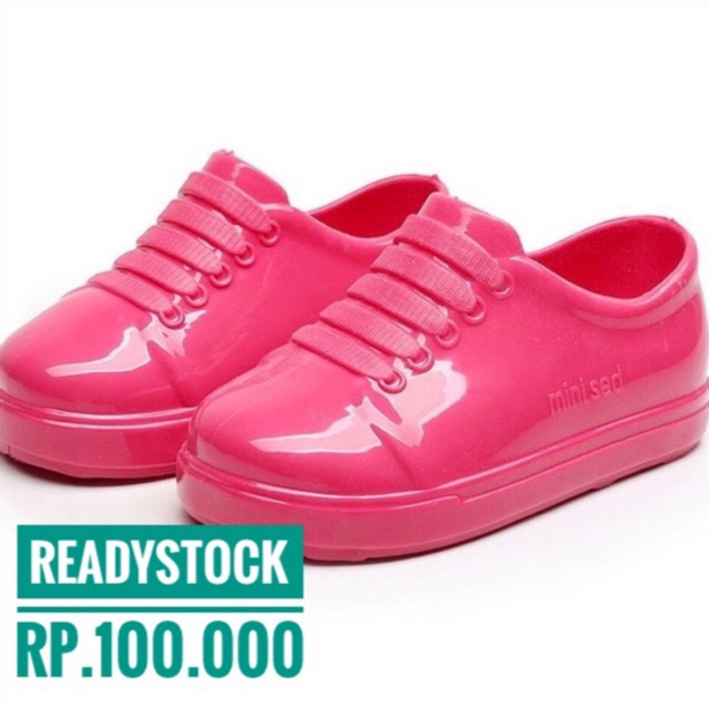 seed jelly shoes