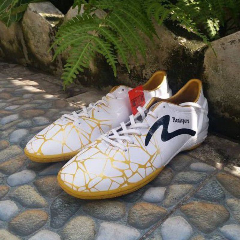 OBRAL Sepatu Futsal Original Specs Accelerator Spyder Realspurs Black Gold Asli ori