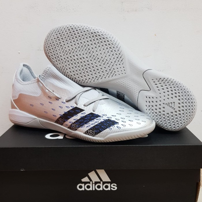 Sepatu Futsal Adidas Predator Freak.3 Silver ic-sepatu futsal-futsal