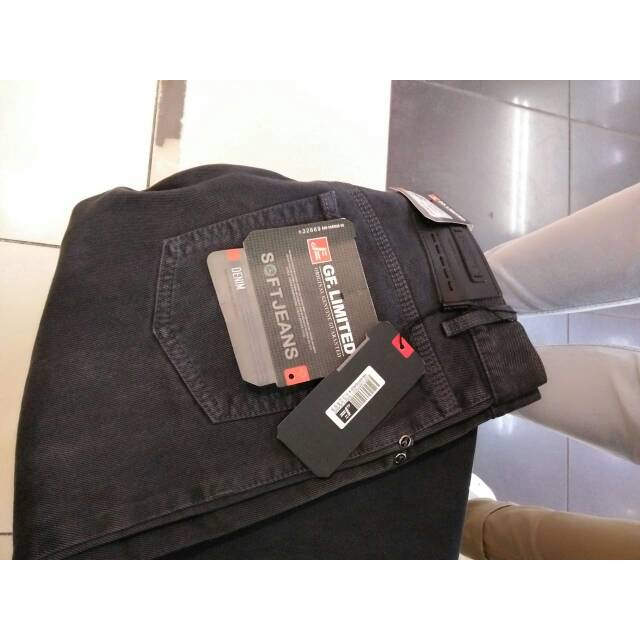 Celana panjang gf.limited standar