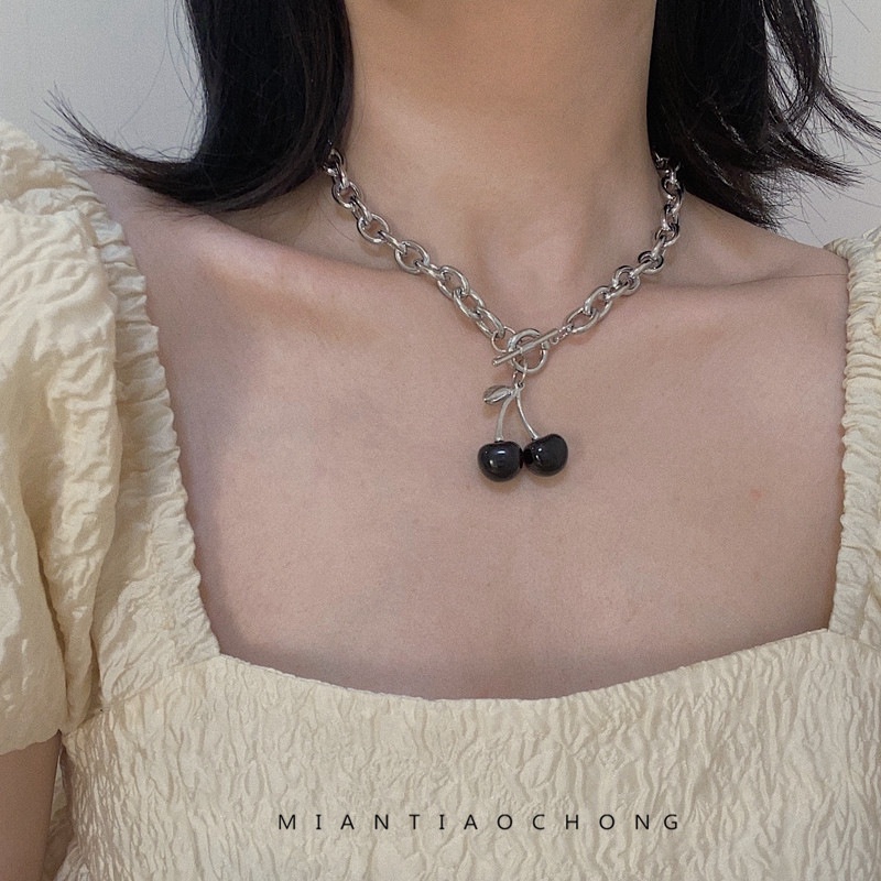 Korea black cherry kalung untuk wanita in fashion sederhana buah musim panas kalung kalung kepribadi