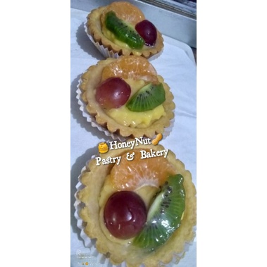 

PIE BUAH VLA CUSTARD BUAH SEGAR