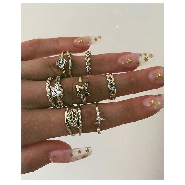 LRC Cincin Set Fashion Golden Alloy Diamond Leaf Five-pointed Star Ring Set K39443