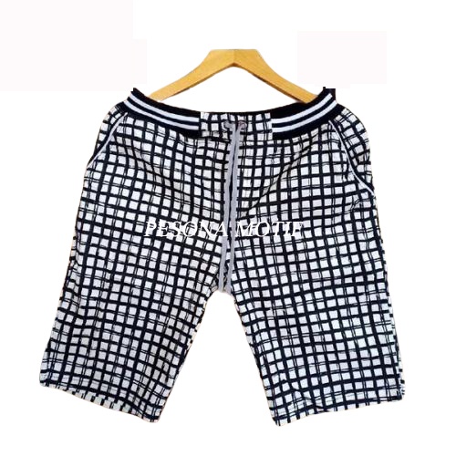 CELANA PENDEK PRIA DEWASA CELANA RIB PENDEK MOTIF KOTAK-KOTAK CHINO PENDEK KOTAK-KOTAK