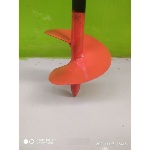 Bor Tanah Manual diameter 20cm tebal 3 mili